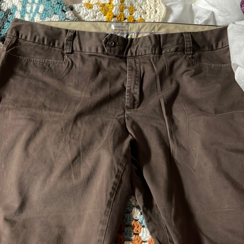 Women’s low rise pant flared pant leg size 20